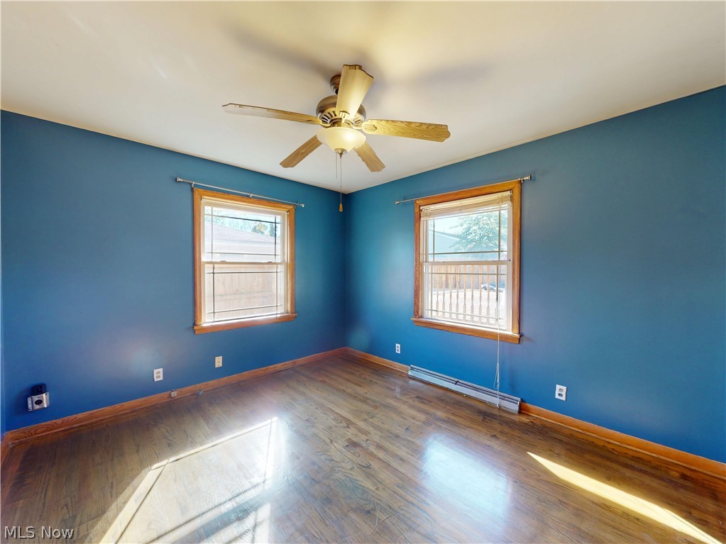 66 Thorlone Avenue Akron OH 44312