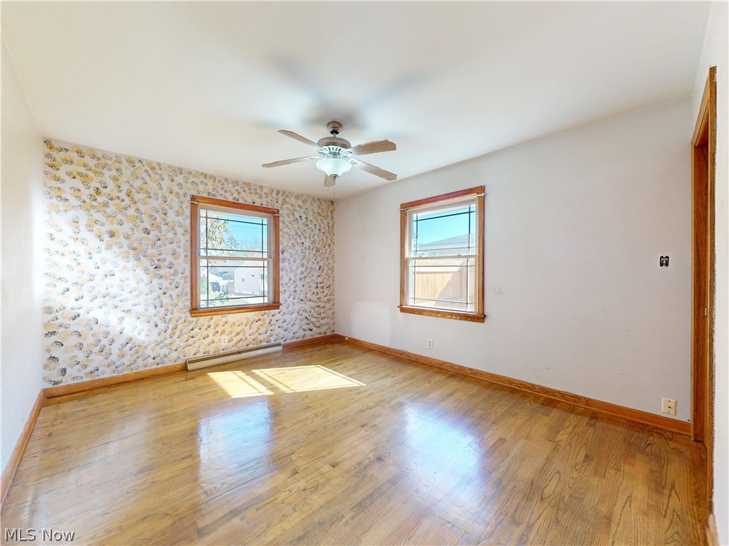 66 Thorlone Avenue Akron OH 44312