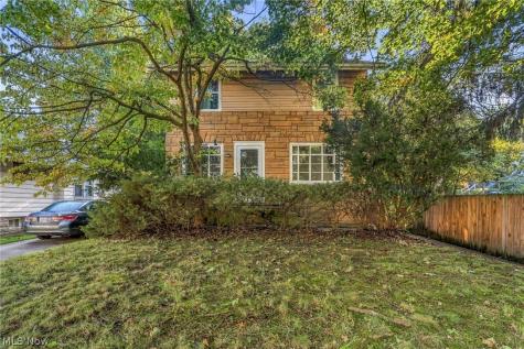 619 Garry Road Akron OH 44305