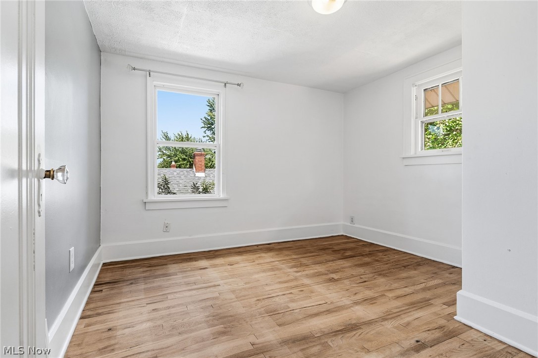 619 Garry Road Akron OH 44305