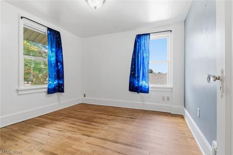 619 Garry Road Akron OH 44305