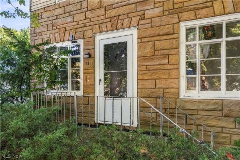 619 Garry Road Akron OH 44305