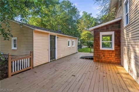 619 Garry Road Akron OH 44305