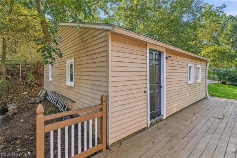 619 Garry Road Akron OH 44305