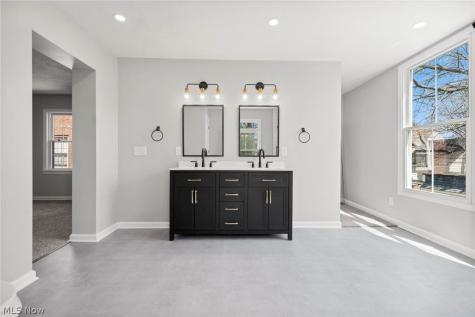 3703 Riedham Road Shaker Heights OH 44120