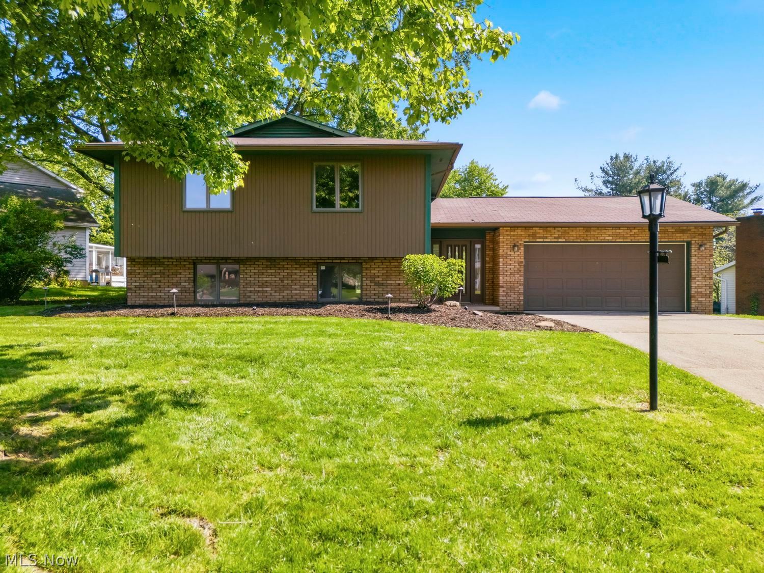 5460 Echodell Avenue NW North Canton OH 44720