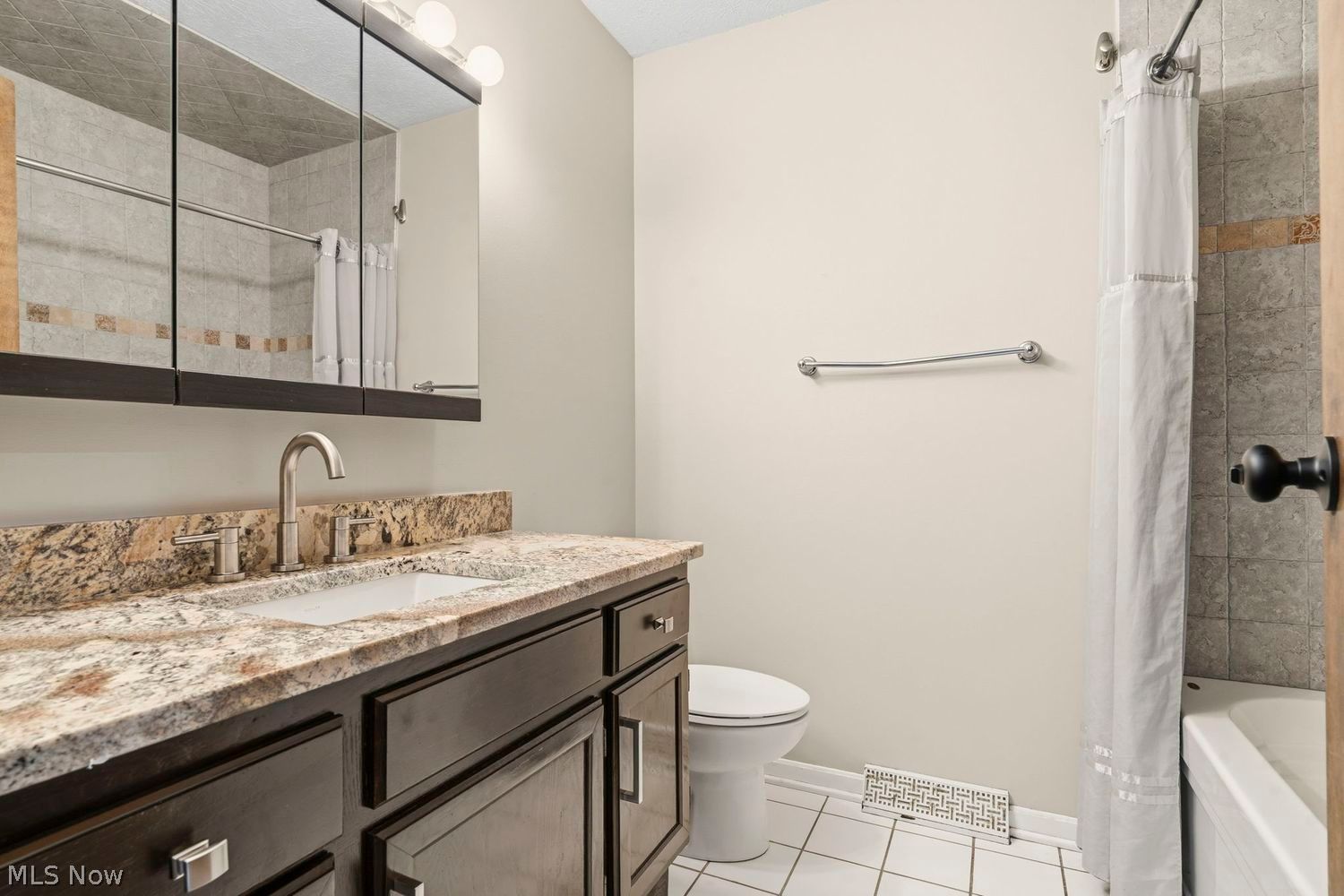 5460 Echodell Avenue NW North Canton OH 44720