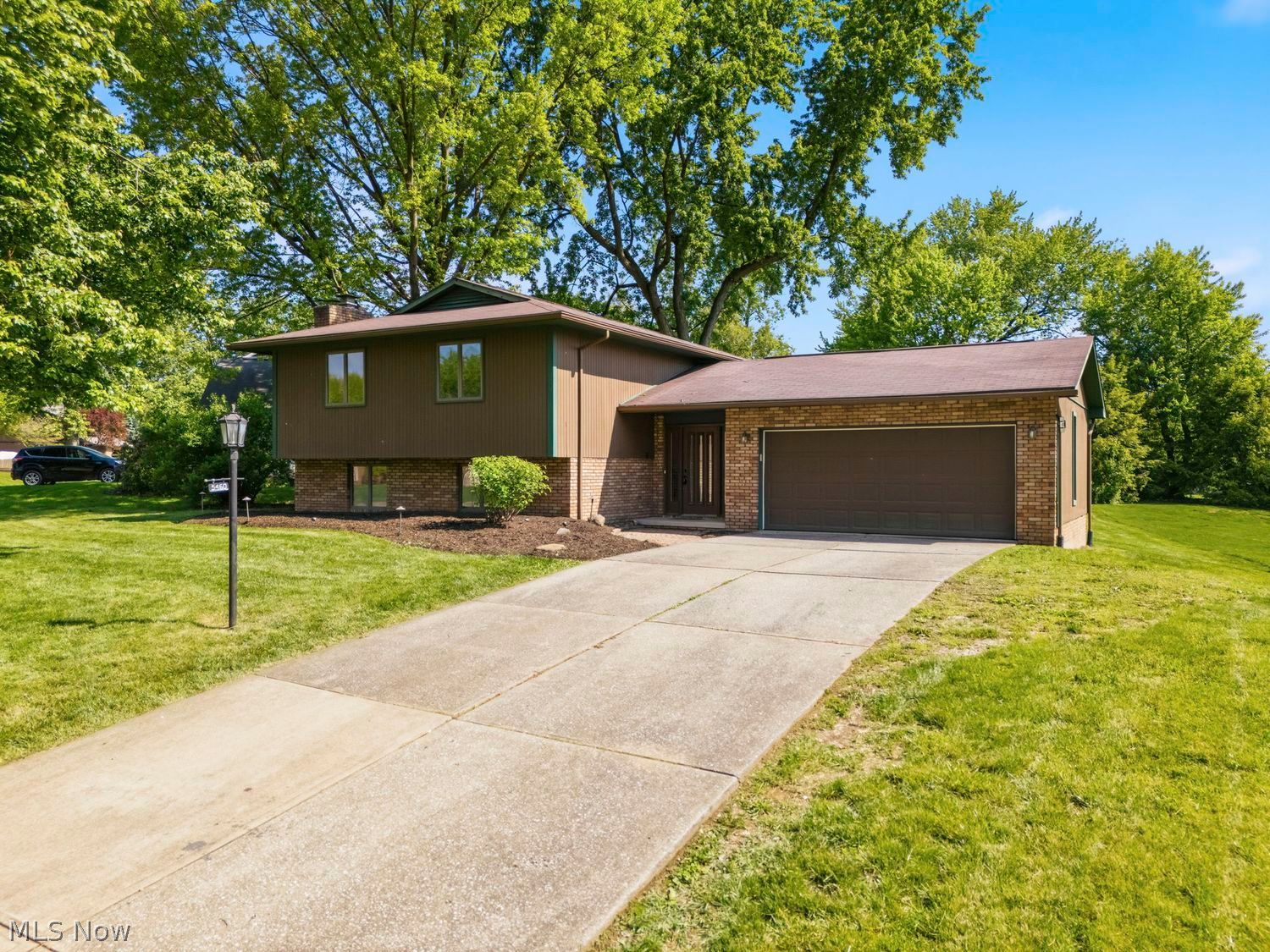 5460 Echodell Avenue NW North Canton OH 44720