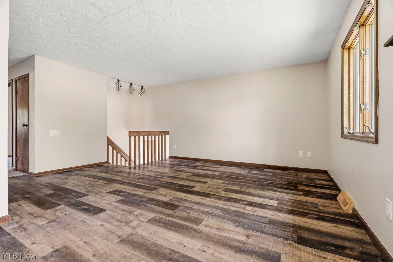 5460 Echodell Avenue NW North Canton OH 44720