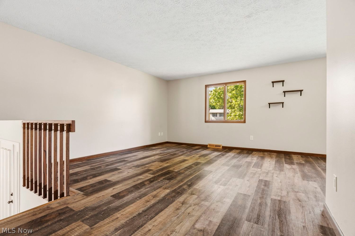 5460 Echodell Avenue NW North Canton OH 44720