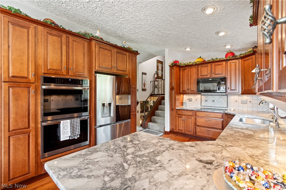 960 Karla Drive Green OH 44216