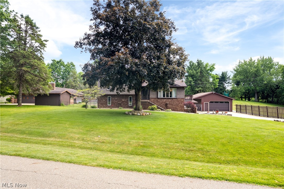960 Karla Drive Green OH 44216