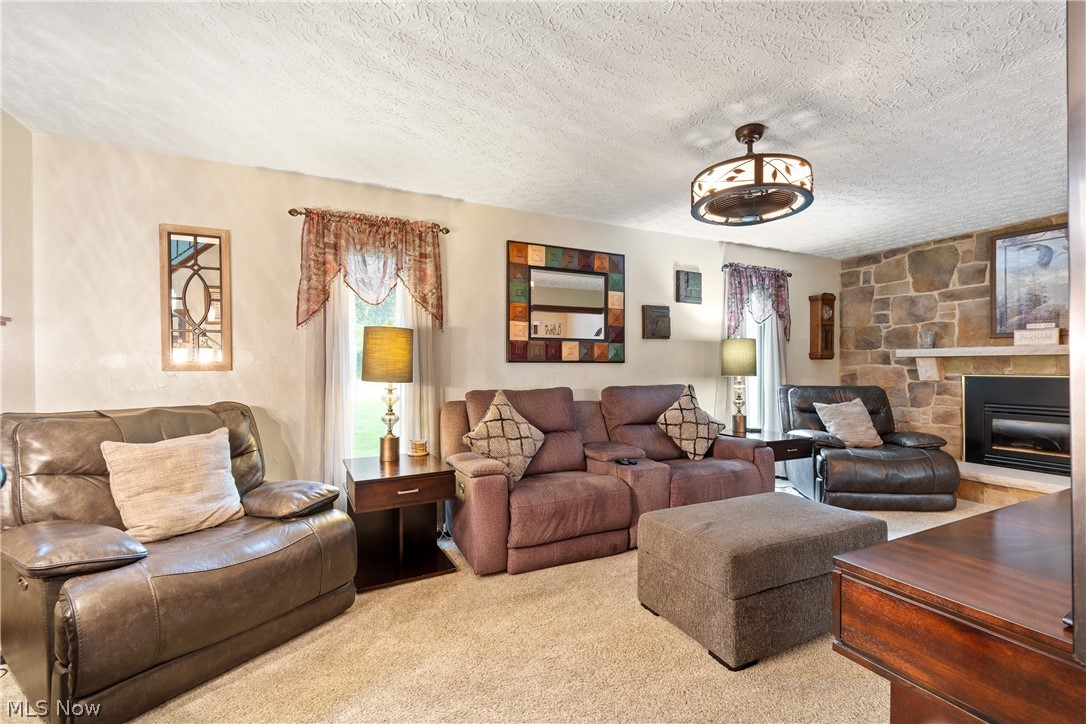 960 Karla Drive Green OH 44216