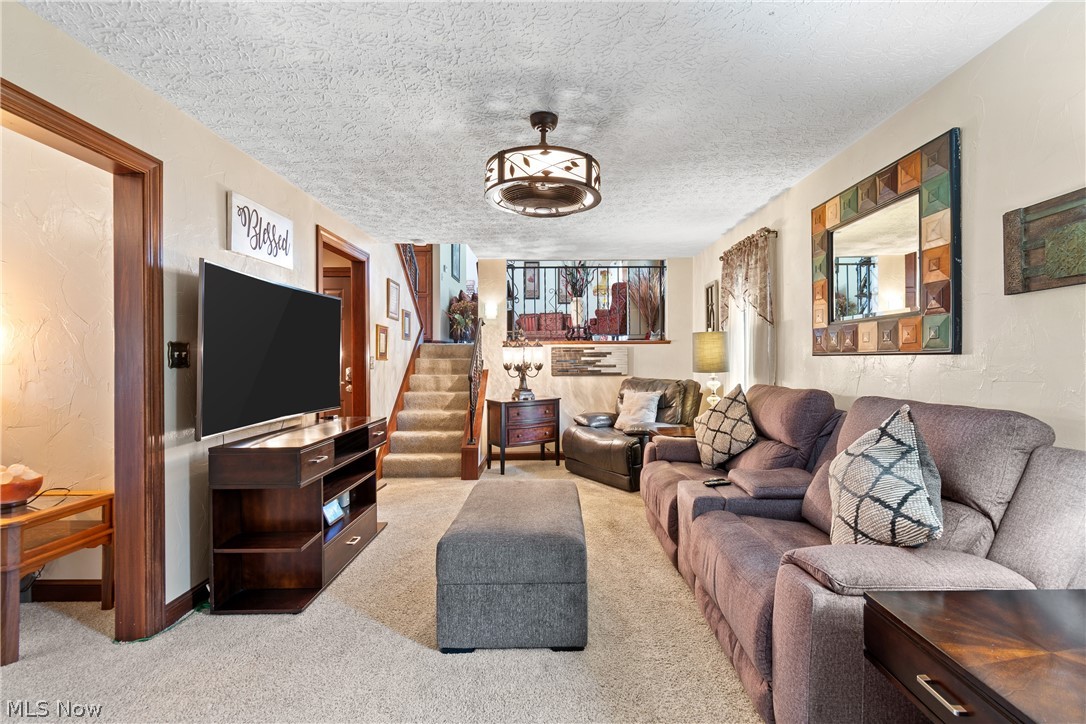 960 Karla Drive Green OH 44216