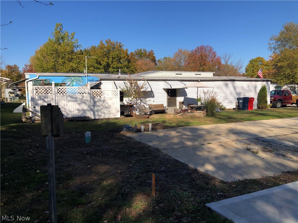 216 Westwoods Lot 216 Amherst OH 44001