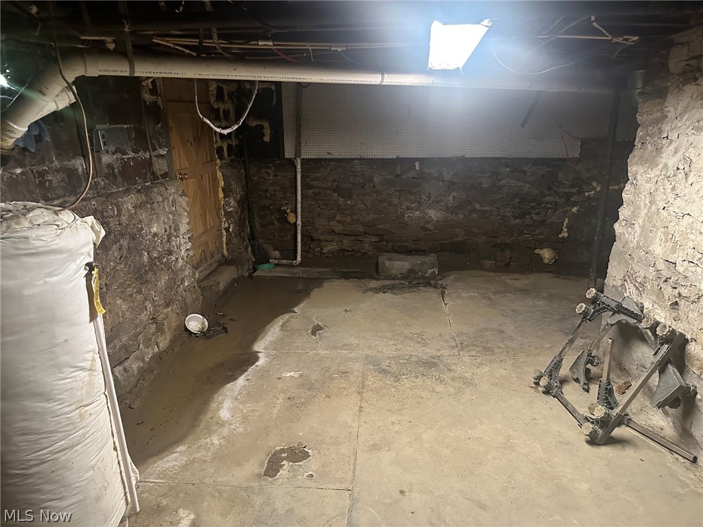 214 Charleston Street Cadiz OH 43907