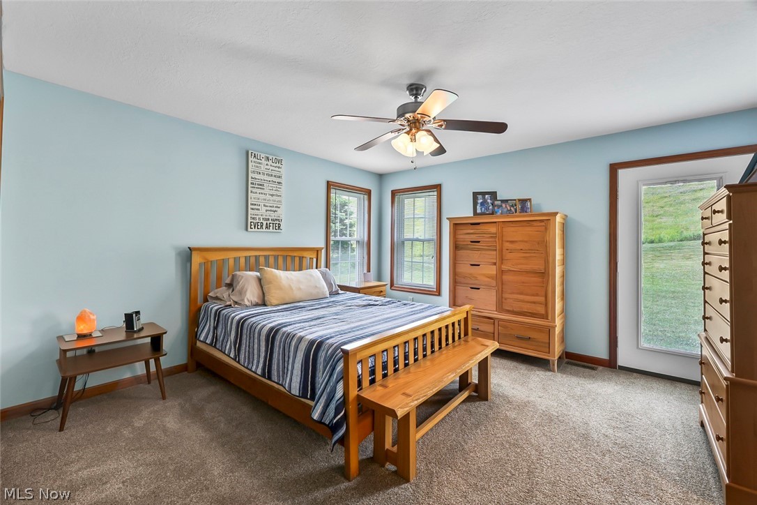 2343 Pleasant Hill Road NW New Philadelphia OH 44663