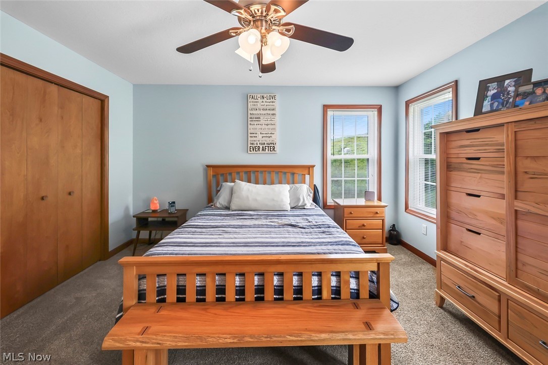 2343 Pleasant Hill Road NW New Philadelphia OH 44663