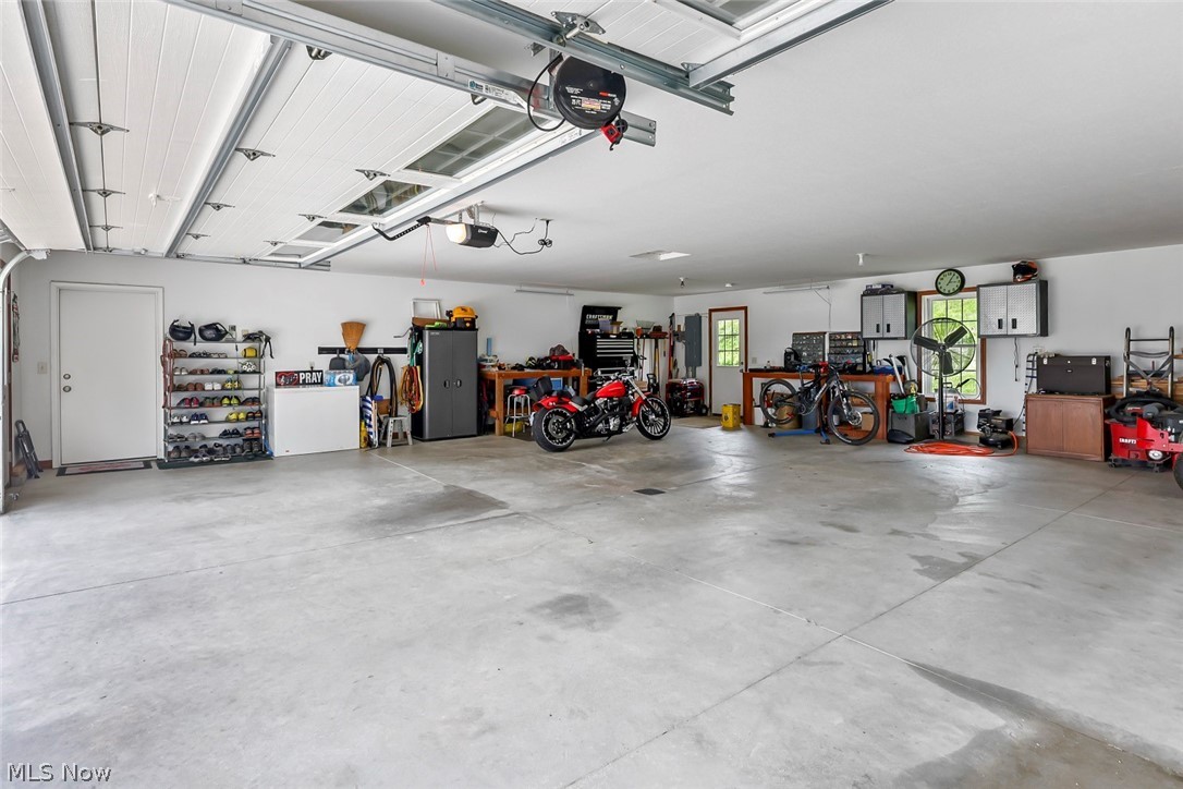 2343 Pleasant Hill Road NW New Philadelphia OH 44663