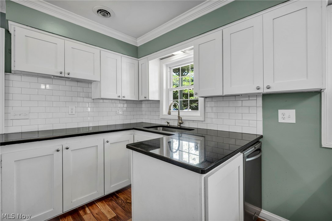 6266 Meadowbrook Drive Mentor OH 44060