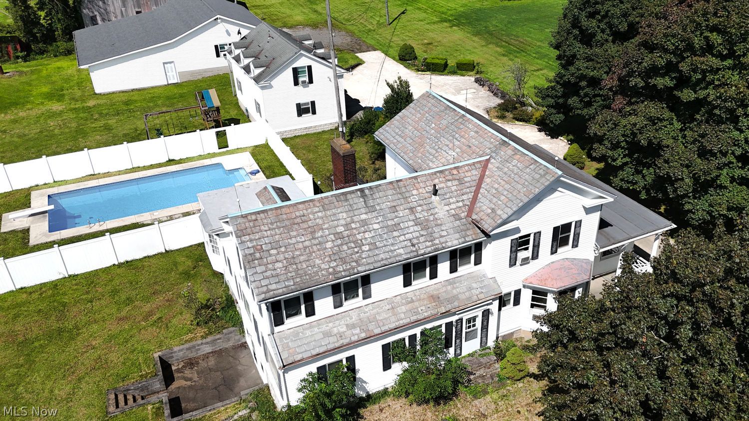 8104 S Salem Warren Road Canfield OH 44406