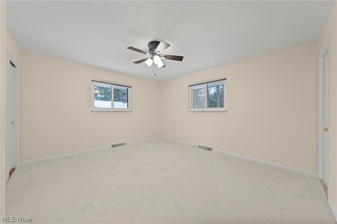 5229 Evergreen Drive North Olmsted OH 44070