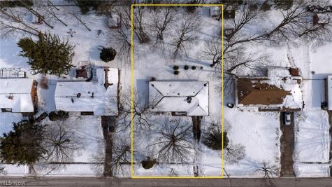 5229 Evergreen Drive North Olmsted OH 44070