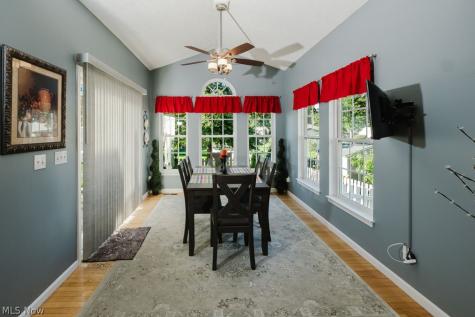264 Cedarbrook Drive Painesville OH 44077