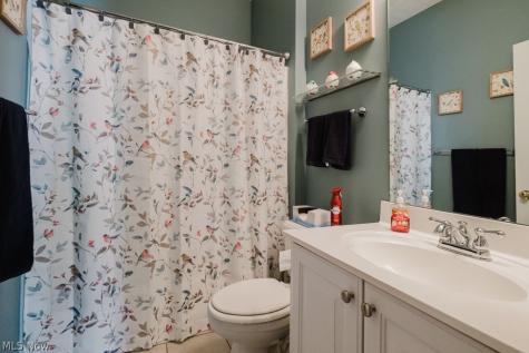 264 Cedarbrook Drive Painesville OH 44077