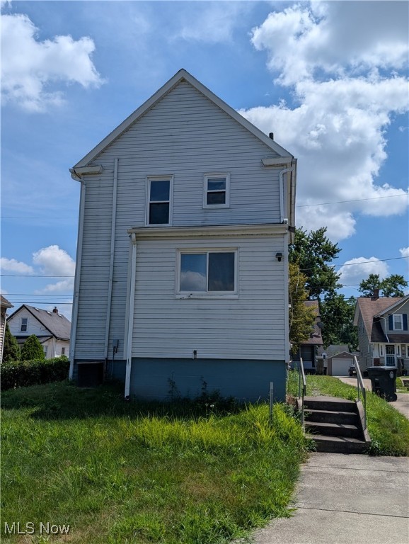 539 Thelma Avenue Akron OH 44314