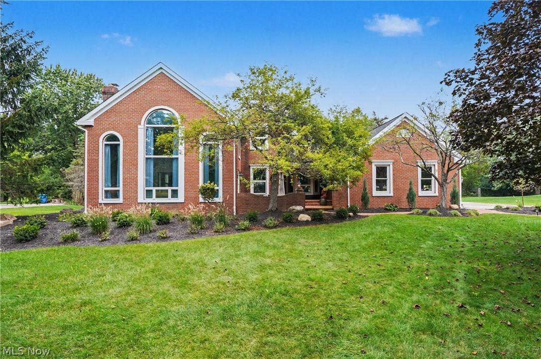 207 N Hayden Parkway Hudson OH 44236