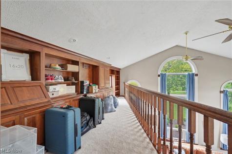 207 N Hayden Parkway Hudson OH 44236