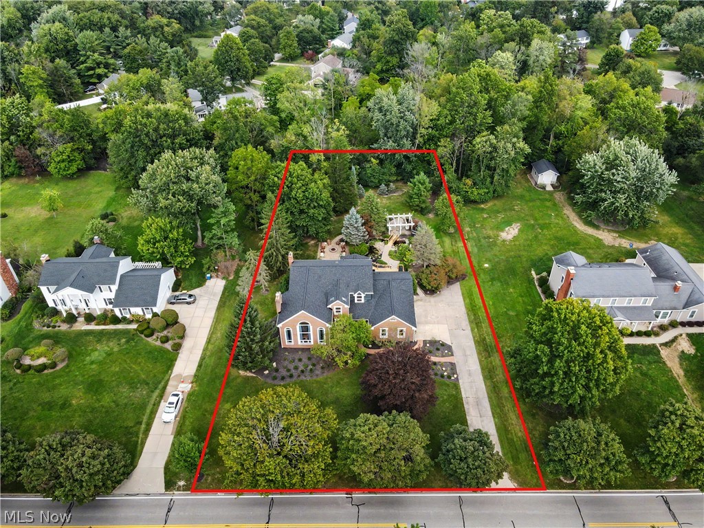 207 N Hayden Parkway Hudson OH 44236