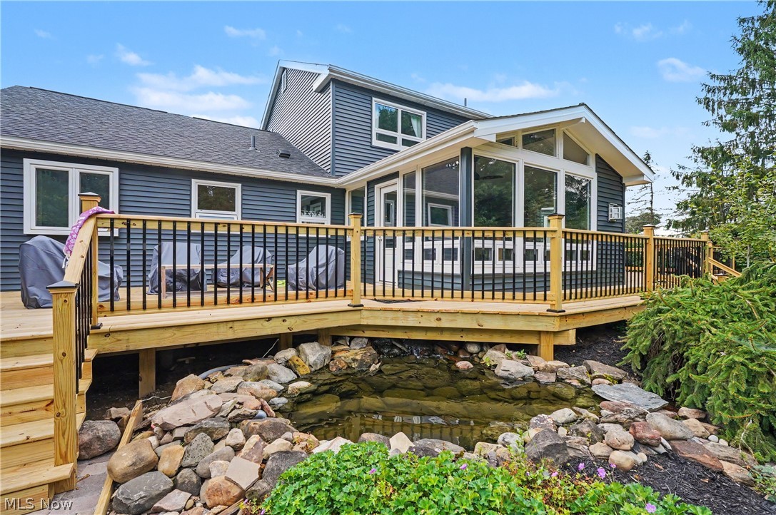 207 N Hayden Parkway Hudson OH 44236