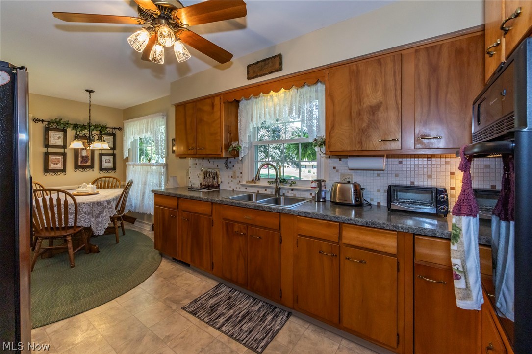 690 N Azalea Boulevard Barberton OH 44203