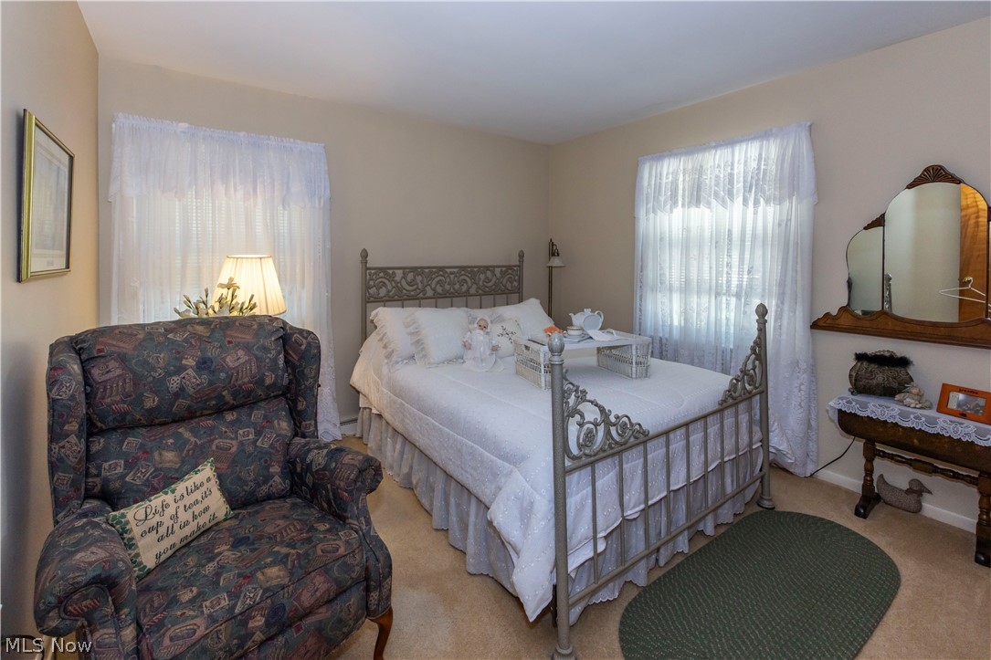 690 N Azalea Boulevard Barberton OH 44203
