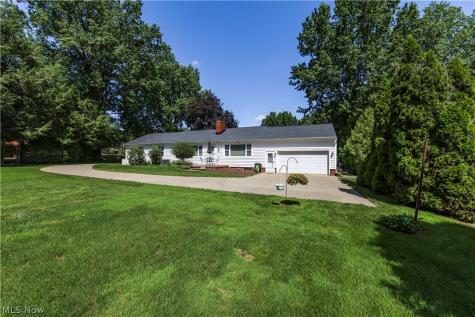 690 N Azalea Boulevard Barberton OH 44203