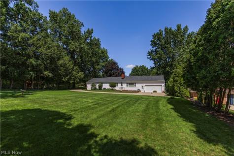 690 N Azalea Boulevard Barberton OH 44203