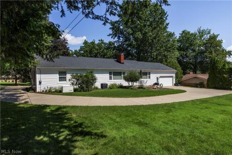 690 N Azalea Boulevard Barberton OH 44203