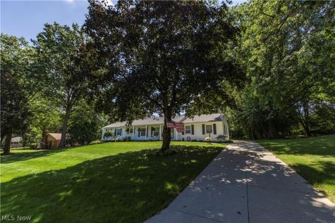 690 N Azalea Boulevard Barberton OH 44203