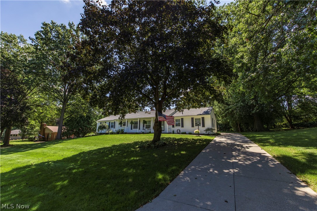 690 N Azalea Boulevard Barberton OH 44203