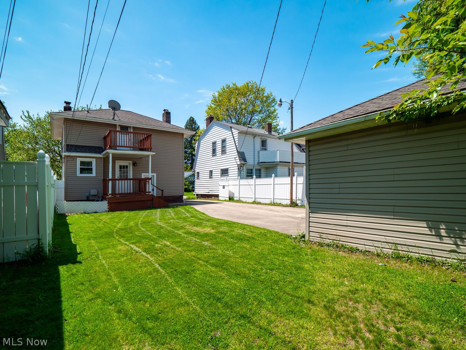 3513 Attica Road Cleveland OH 44111
