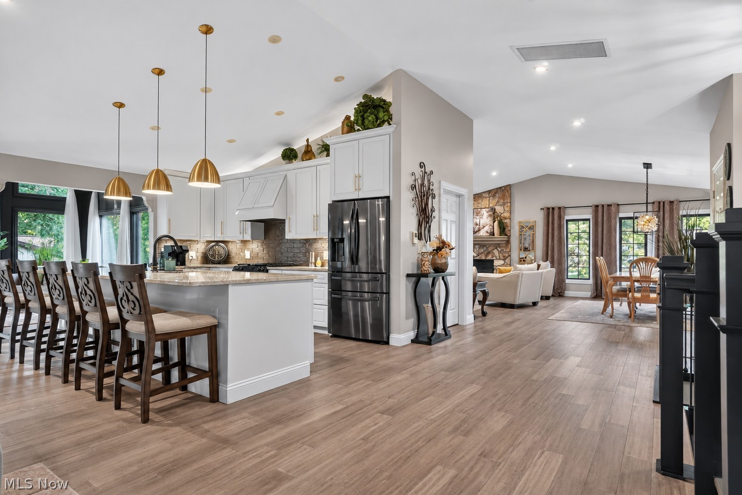 2132 Chimney Ridge Drive Madison OH 44057