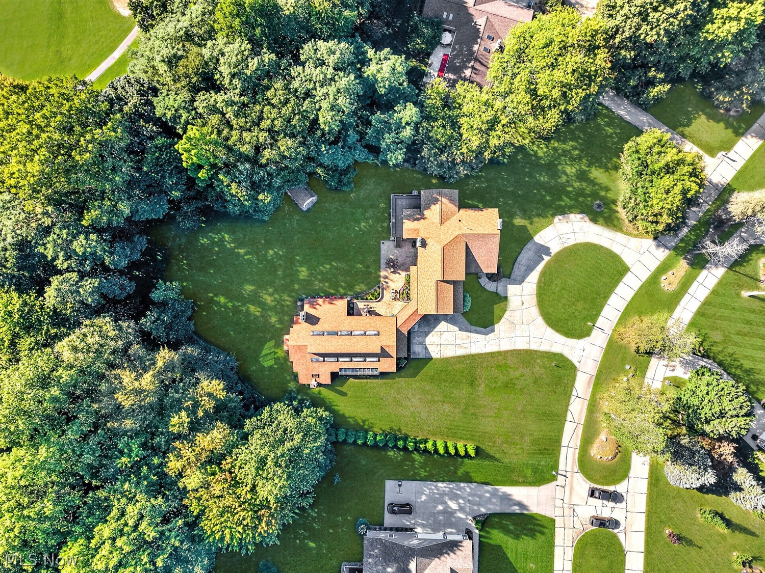 2132 Chimney Ridge Drive Madison OH 44057
