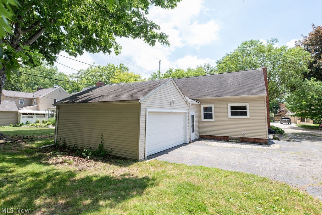 261 Malden Street Akron OH 44313