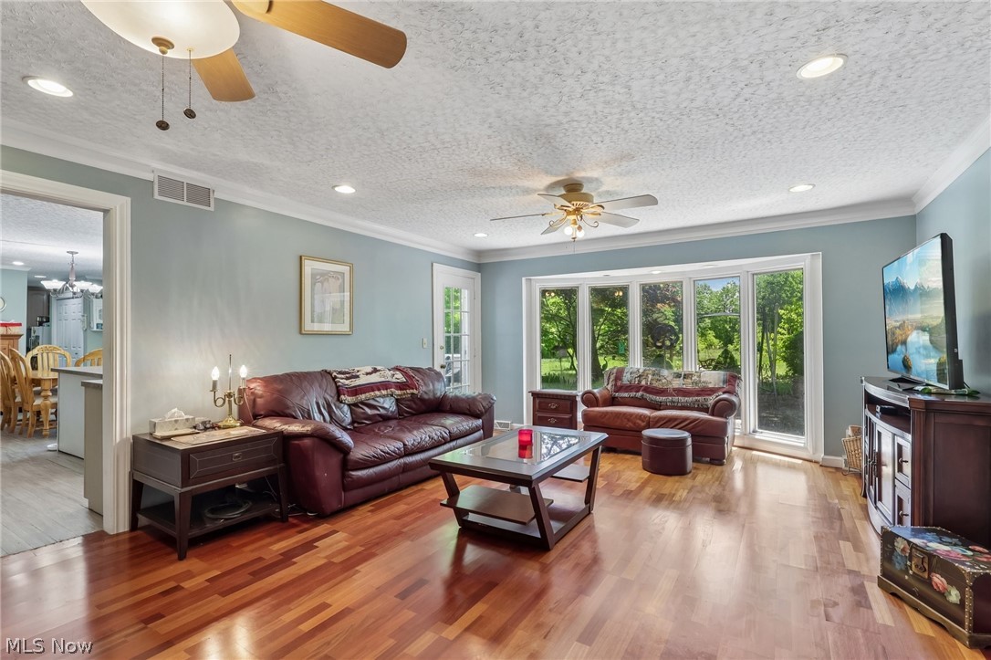 5785 Lamplighter Drive Girard OH 44420