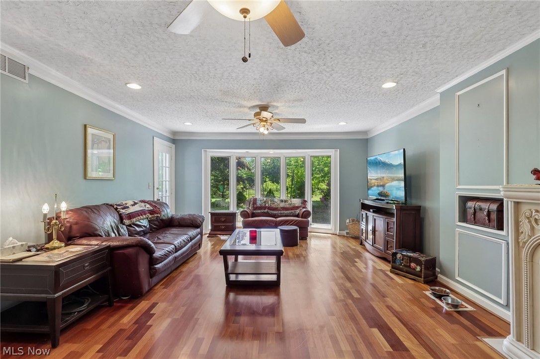 5785 Lamplighter Drive Girard OH 44420