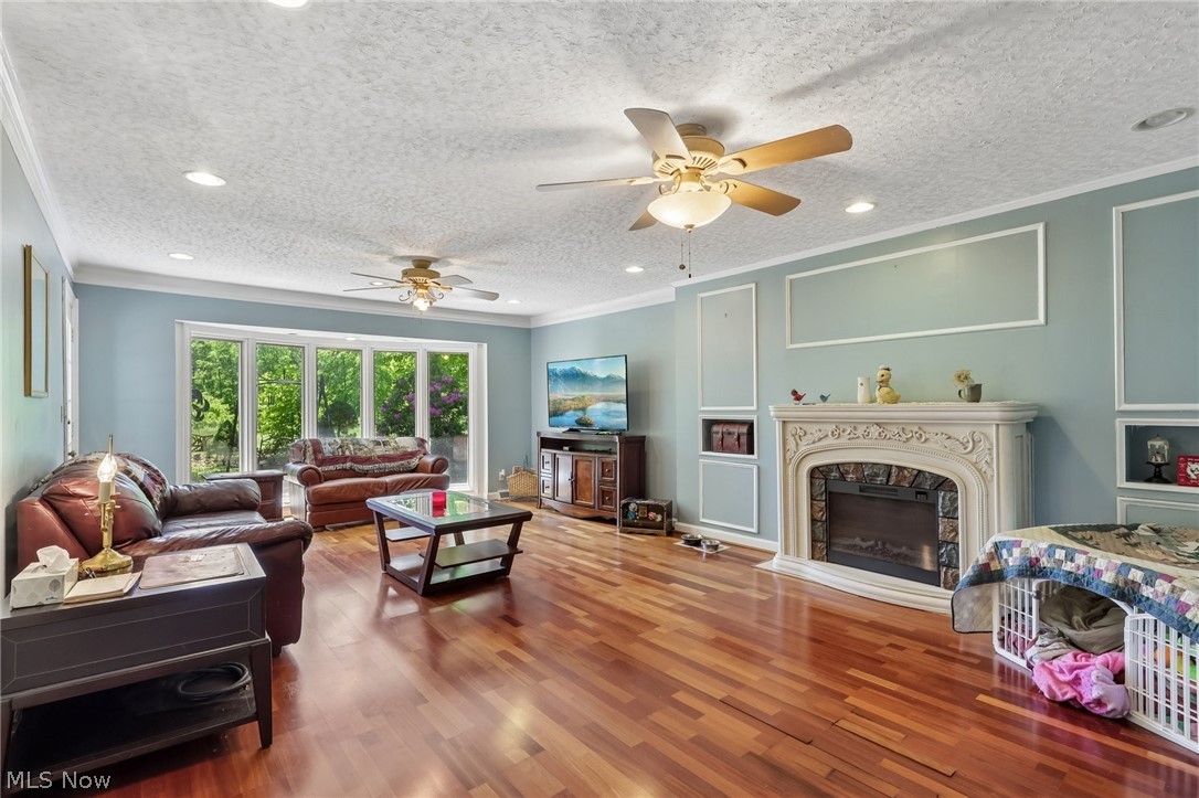 5785 Lamplighter Drive Girard OH 44420