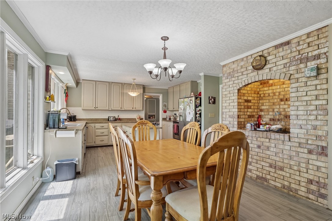 5785 Lamplighter Drive Girard OH 44420