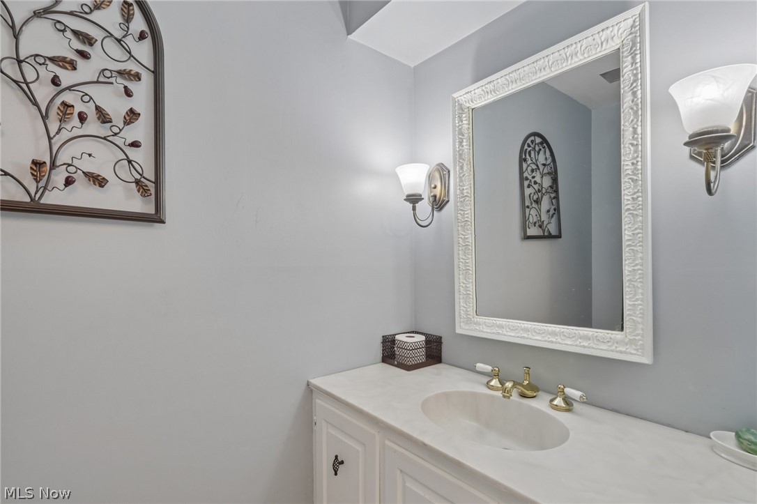 5785 Lamplighter Drive Girard OH 44420
